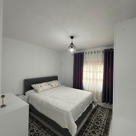 Elezi Apartment City Centre Tiranë Luaran gambar